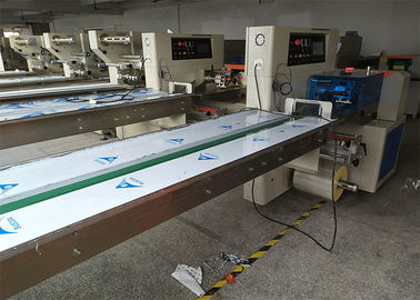 Semi - Auto Flow Packing Machine New Condition 220V With 1 Year Warranty